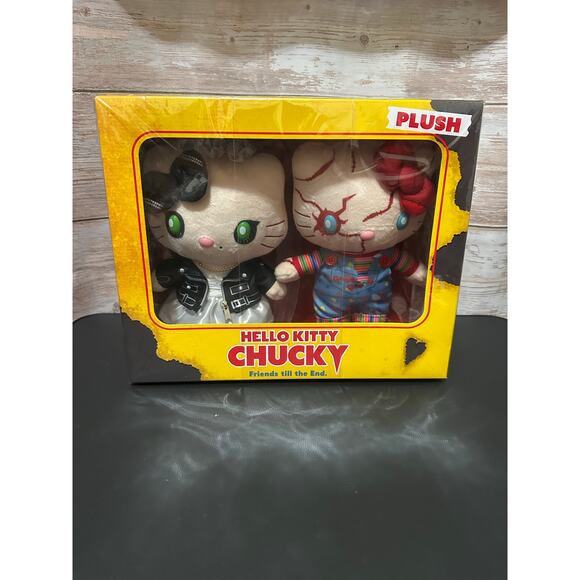 Hello Kitty Chucky & Tiffany 9" Plushes With Box Limited universal studios Japan - Picture 1 of 9